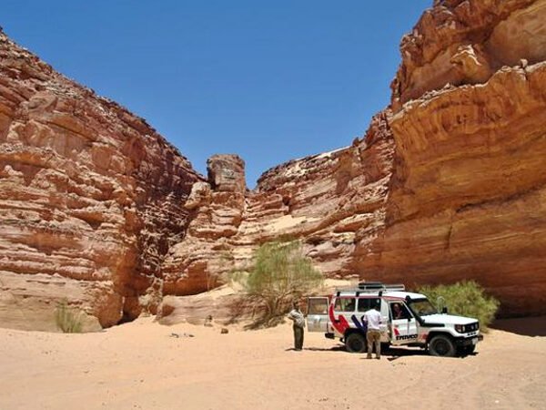 Colored Canyon Safari From Sharm To Canyoun